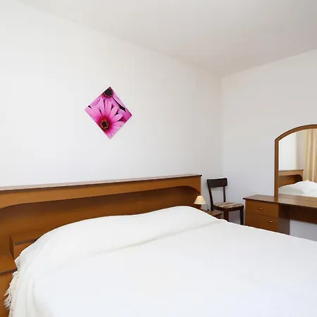 Marija 1000 Gostinjska kuća