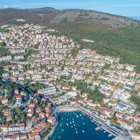 Marija 1000 2* Rabac