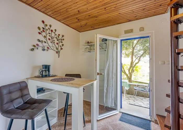 Marija 1000 Konukevi